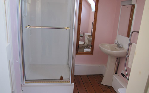 Ensuite from Double bedroom